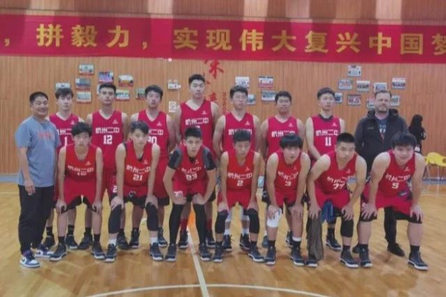 业余篮球队比赛前训练计划怎么写_0